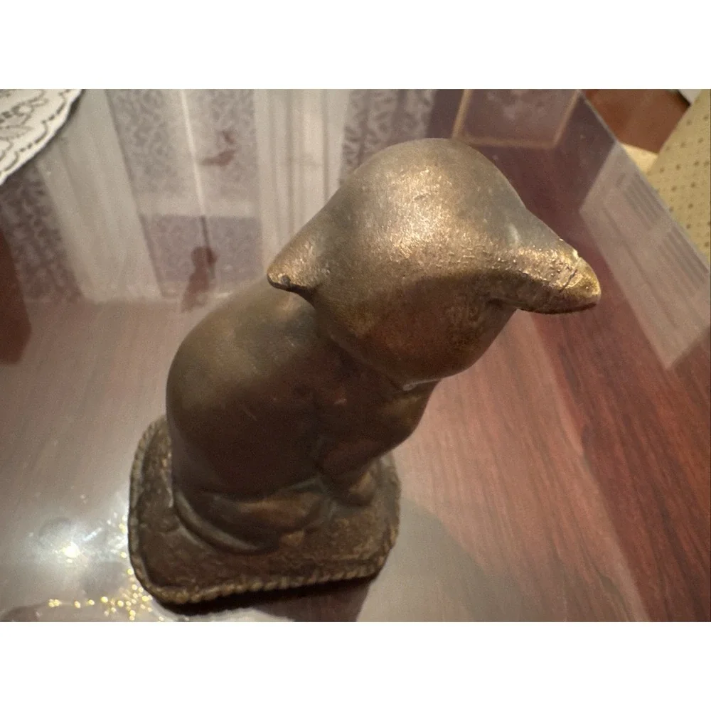 Vintage Bronze-Tone Cat Figurine 8